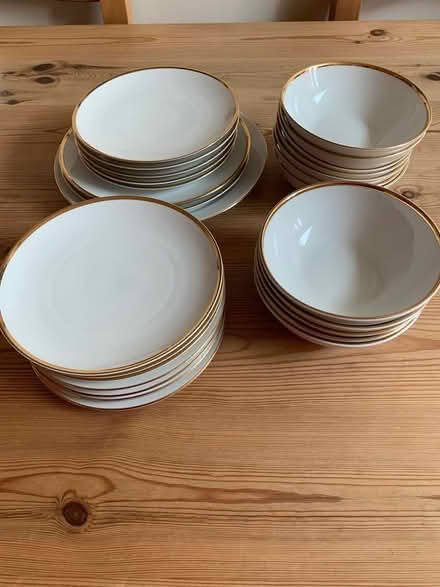 Photo of free Beautiful gold and white china (Beeston NG9) #2