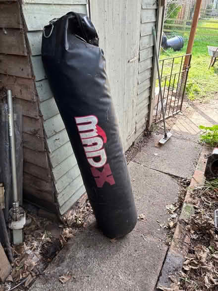 Photo of free Gym punch bag (TW20 Egham TW20) #1