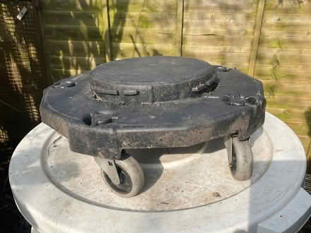 Photo of free Large plastic bin on wheels (Strood ME2) #4