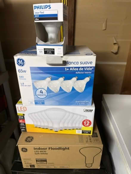Photo of free brand new light bulbs/floods (Laurelhurst) #1