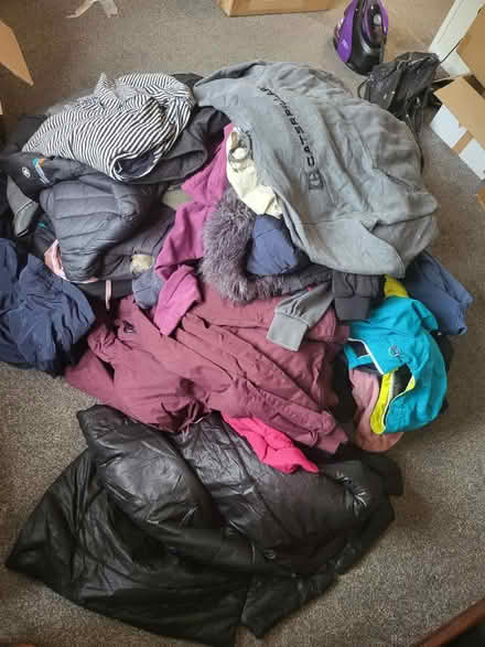 Photo of free Bundle of clothing (Dn5) #1