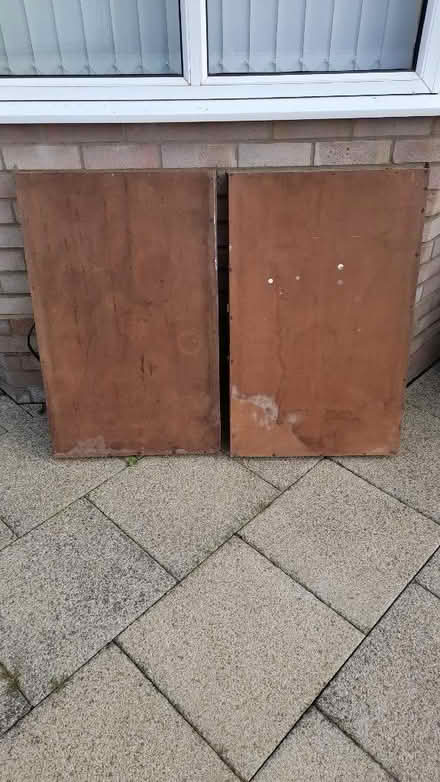 Photo of free 2 Pasting tables (Stifford Clays RM16) #1