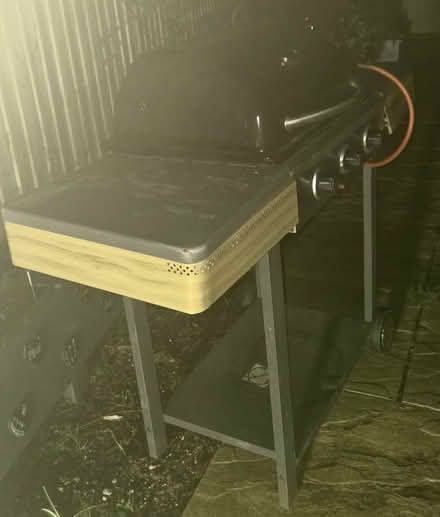 Photo of free gas bbq (sg1) #1