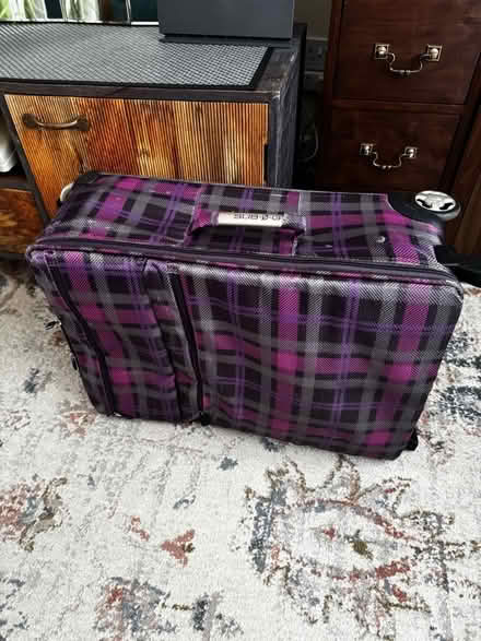 Photo of free Medium suitcase (Sherwood TN2) #4