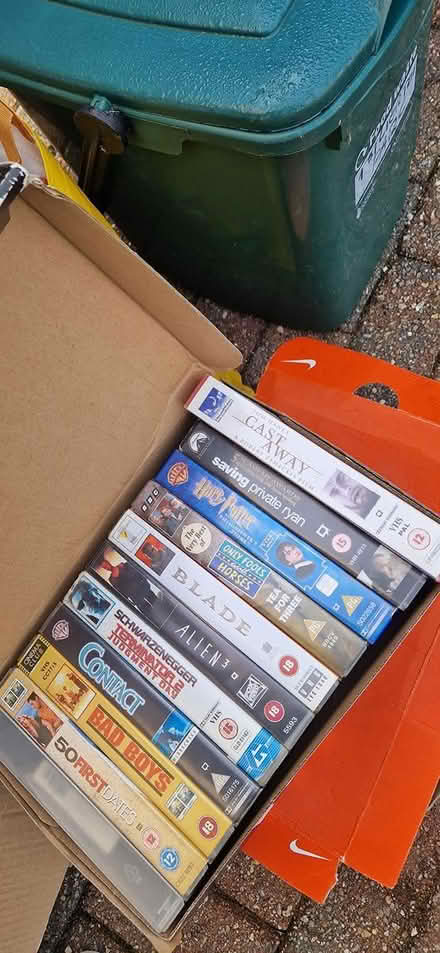 Photo of free Videos ,toys and books (PL26) #3