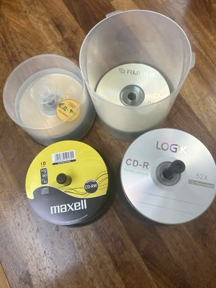 Photo of free CDS and Dvs (Dublin 8) #1