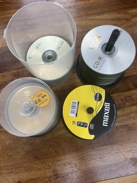 Photo of free CDS and Dvs (Dublin 8) #2