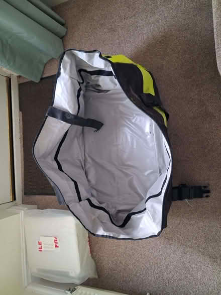 Photo of free Big, very tough hi-vis bag (Woodlands TW7) #2