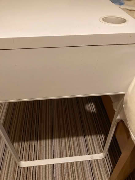 Photo of free White desk (Edinburgh EH5) #3