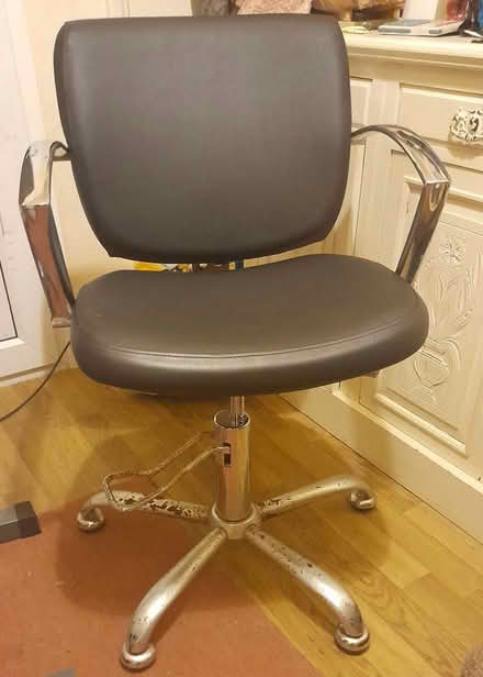 Photo of free Office Chair (Kingswinford DY6) #1