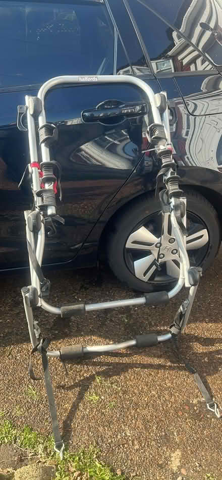 Photo of free Halford bicycle rack (West Monkseaton NE25 9) #2