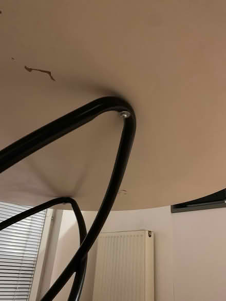 Photo of free Round Table (EH5 2NE) #4