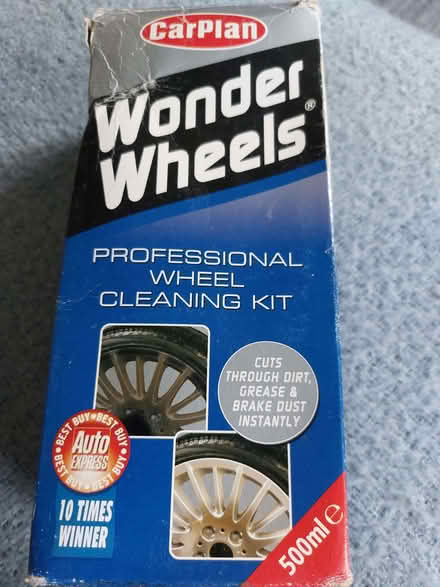 Photo of free Wonder Wheels (Humphrey's End GL6) #1