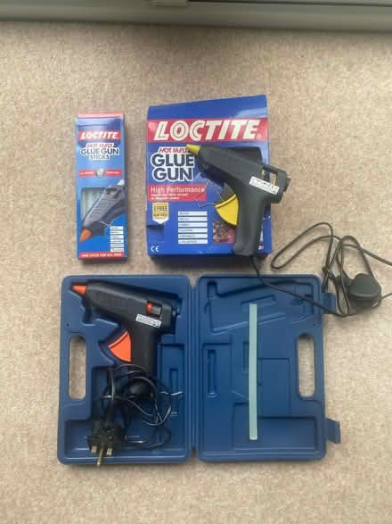Photo of free Glue gun (Maidenhead SL6) #1