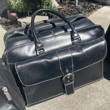 Photo of free Multi-compartment travel bag (Alameda) #1