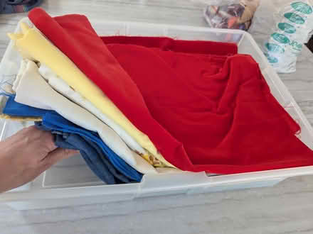 Photo of free Fabric and sewing supplies (94040) #3