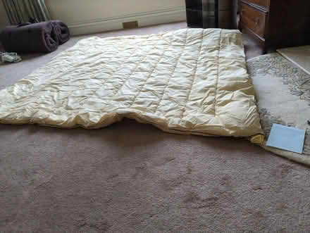 Photo of free Double duvet, really warm one (Ulverley Green B92) #1