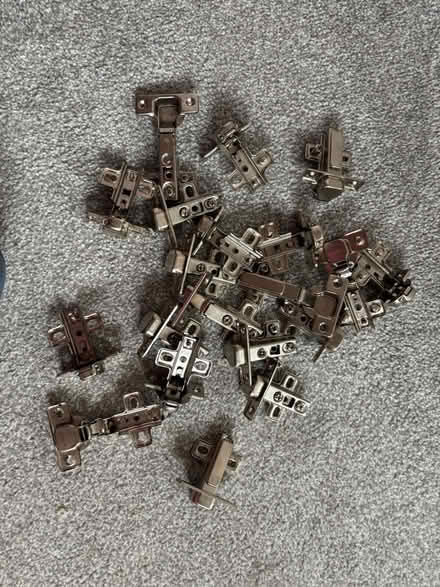 Photo of free 20 x Kitchen Door Hinges (Barrow upon Soar (LE12)) #1