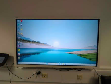 Photo of free Interactive Whiteboard (Rainham RM13) #1