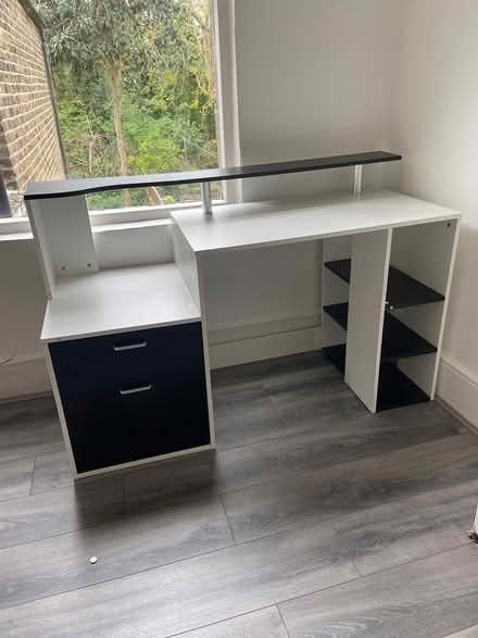 Photo of free Desk for School Homework (SE153BS) #1