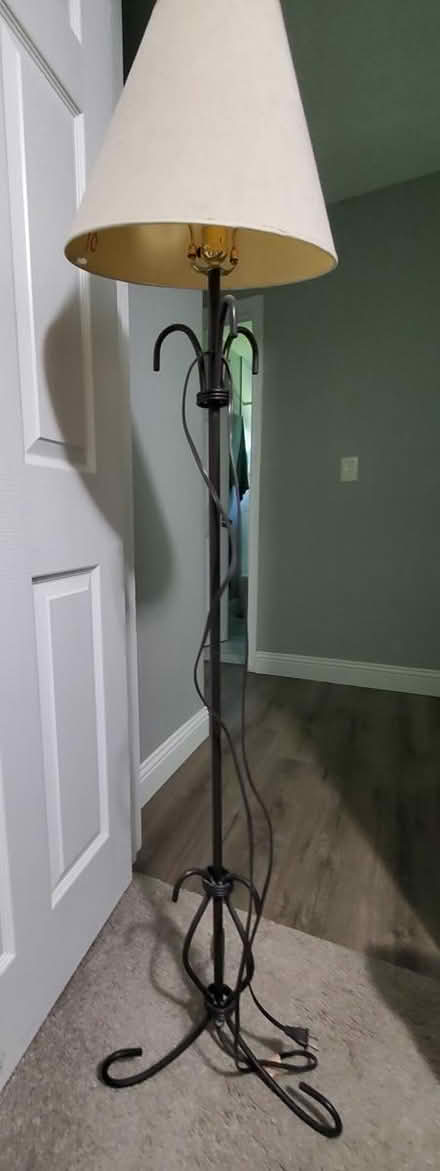 Photo of free Tall lamp (Fort Worth) #1