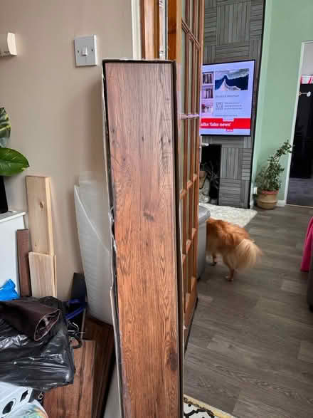 Photo of free Laminate flooring (SW17 9AE Tooting) #1