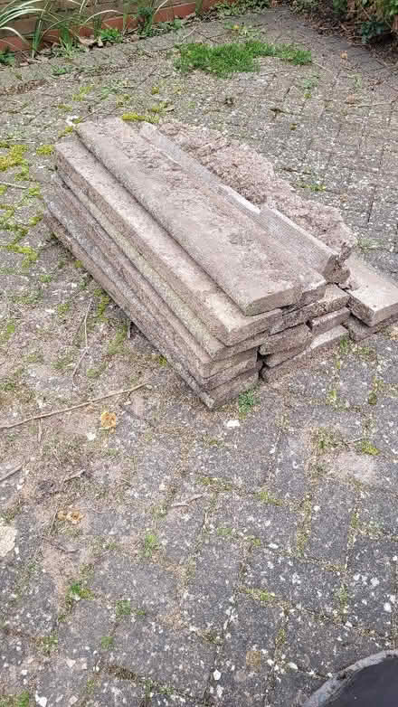 Photo of free Concrete round edged garden edging (Turves Green B31) #1