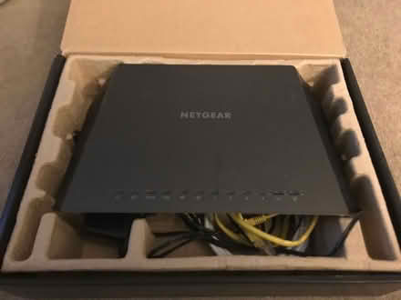 Photo of free WiFi Router (Surbiton KT6) #2