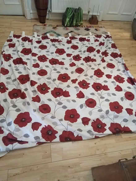 Photo of free Pair of large poppy print curtains (Leeds LS7) #1