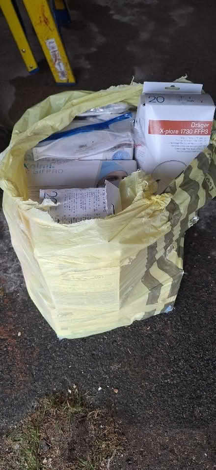 Photo of free Face masks FFP3 type (Kendal LA9) #4