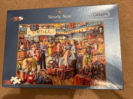 Photo of free 500-piece Jigsaw Puzzle (Hemel, HP3) #1