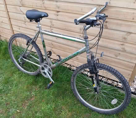 Photo of free Mens mountain bike (Dawlish EX7) #1