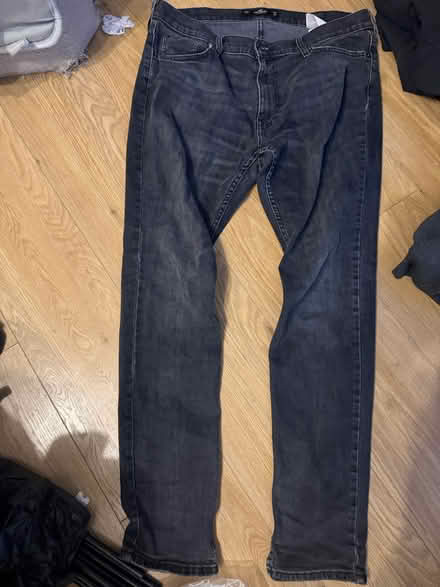 Photo of free Jeans (DA2) #1
