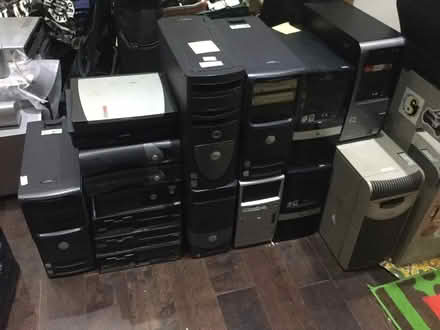 Photo of desktop pc.s/graphics cards/motherboards (Charminster BH8) #1