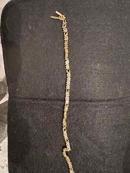 Photo of free Twisted bracelet costume jewellery (L5L 5P5) #1