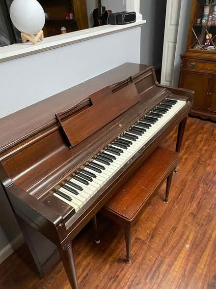 Photo of free Piano (Moscow Mills) #2