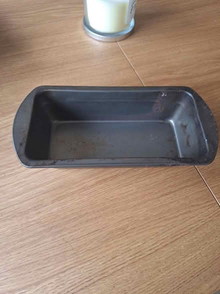 Photo of free 3 x old baking tins (Bedhampton PO9) #2