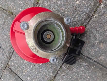 Photo of free Propane regulator (Coulsdon CR5) #2