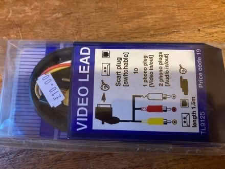 Photo of free Linksys WiFi range extender and boxed video lead (Poets MK40) #2