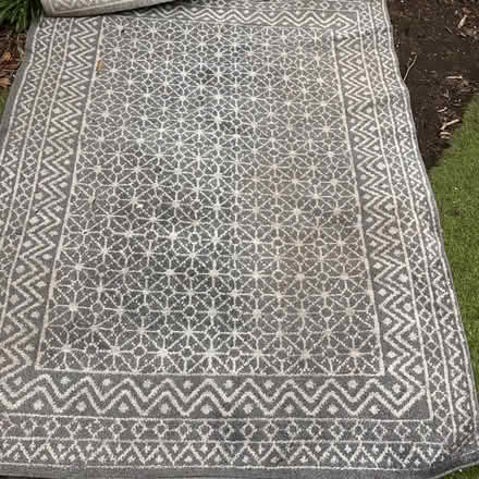 Photo of free Rug (Walton on) #1