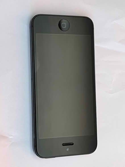 Photo of free iPhone 5 in black. (Old Slade KT16) #1