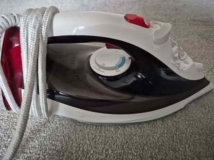 Photo of free Philips iron with steam function (Shenley Lodge MK5) #3