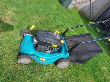 Photo of free Petrol lawn mower (Humphrey's End GL6) #1