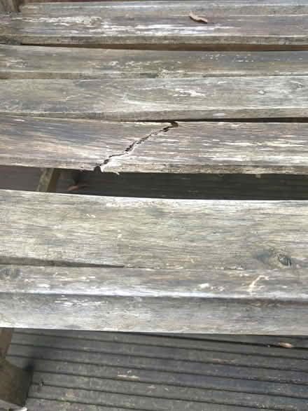 Photo of free Garden bench (Bennetts End, HP3) #2