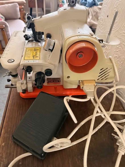 Photo of free Blind stitch sewing machine (Sonning Common RG4) #2