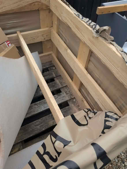 Photo of free 2x pallets (1 with sides) (North Town SL6) #3