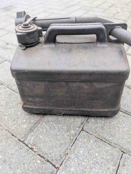 Photo of free Diesel tetra can for diesel (Coulsdon CR5) #1