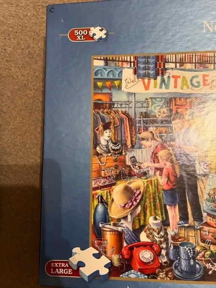 Photo of free 500-piece Jigsaw Puzzle (Hemel, HP3) #2