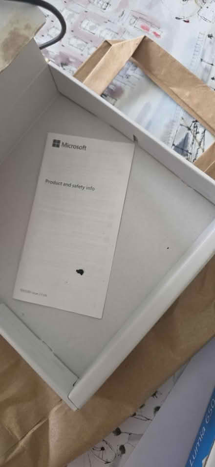 Photo of free Microsoft phone (citywest) #2