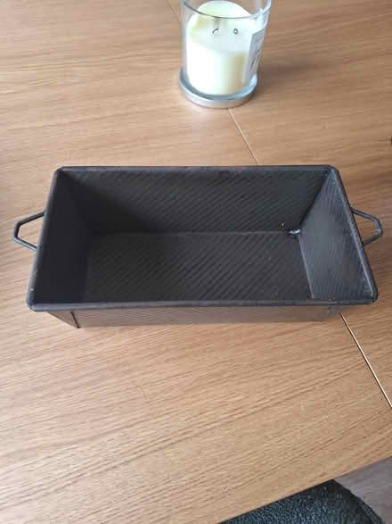 Photo of free 3 x old baking tins (Bedhampton PO9) #3